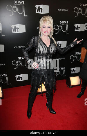 Dolly Parton,  at the VH1 Divas Celebrates Soul at Hammerstein Ballroom - Red Carpet New York City, USA - 18.12.11 Stock Photo