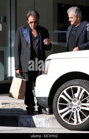 Al pacino out in beverly hi-res stock photography and images - Alamy