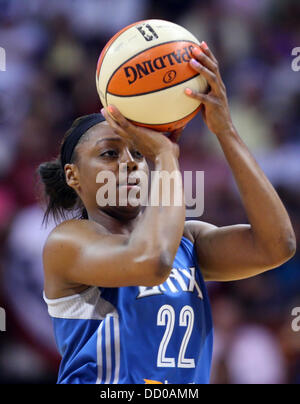 Uncasville, Connecticut, USA. 22nd Aug, 2013. Minnesota Lynx guard-forward Monica Wright (22) takes a jump shot during the second half of the WNBA basketball game between the Connecticut Sun and Minnesota Lynx at Mohegan Sun Arena. Minnesota defeated Connecticut 91-77. Anthony Nesmith/CSM/Alamy Live News Stock Photo