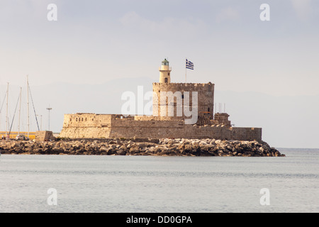 Agios Nikolaos Lighthouse, Mandraki Harbour, Rhodes, Greece Stock Photo