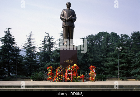 Mao Zedong monument in the town of Shaoshan in which Mao Zedong or Mao Tse-tung also known as Chairman Mao was born and spent his childhood located on the mid-eastern Hunan and the mid-north of Xiangtan in China Stock Photo