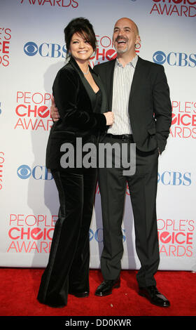 Valerie Bertinelli and husband Tom Vitale 2012 People's Choice Awards held at the Nokia Theatre L.A. Live - Press Room  Los Angeles, California - 11.01.12 Stock Photo