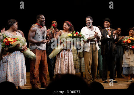 NaTasha Yvette Williams, Phillip Boykin, Audra McDonald, Norm Lewis, David Alan Grier, Bryonha Marie Parham and cast Broadway opening night of 'The Gershwins' Porgy and Bess' at the Richard Rodgers Theatre - Curtain Call New York City, USA - 12.01.12 Stock Photo