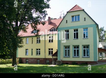 The 'Haus Fichtengrund' on today's grounds of the Stephanus foundation is pictured in Templin, Germany, 22 August 2013. German chancellor Angela Merkel lived in the apartment on the second floor with her mother and her father, called Kasner. Photo: PATRICK PLEUL Stock Photo