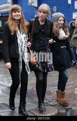 Taylor Swift  out and about in central London London, England - 24.01.12 Stock Photo