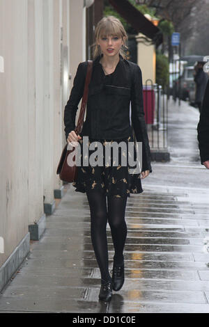 Taylor Swift  out and about in central London London, England - 24.01.12 Stock Photo