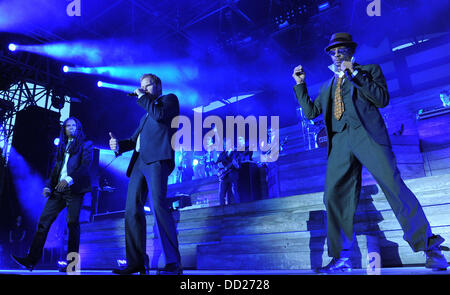 Seeed Singer Singers Peter Fox (R-L),