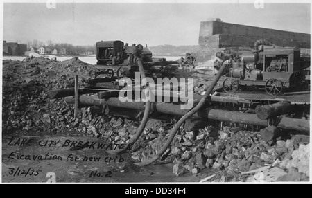 Photograph with caption Lake City Breakwater, excavation for new crib. - - 282442 Stock Photo