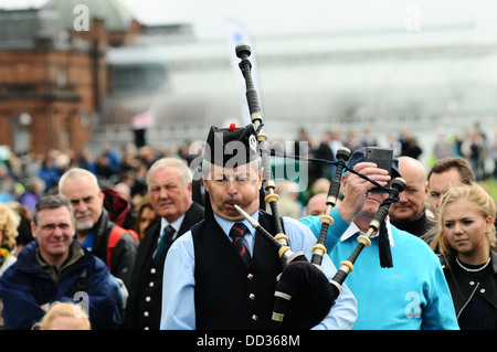 Pipe major Richard Parkes is with the Field Marshall Montgomery pipe band. The band is from Northern Ireland. Stock Photo