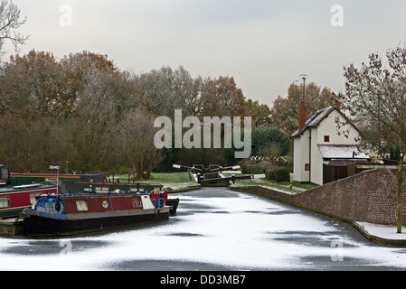 Lapworth, junction between Grand Union and Birmingham to Stratford Upon Avon canal, Warwickshire, UK Stock Photo