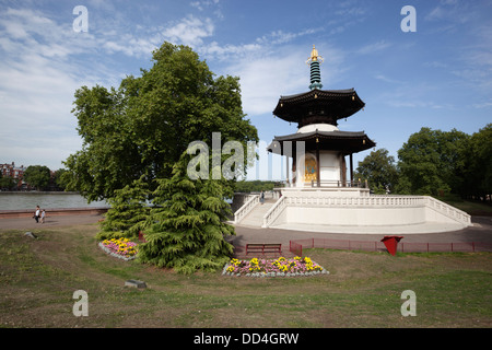 Peace Pagoda in Battersea Park, London, UK Stock Photo