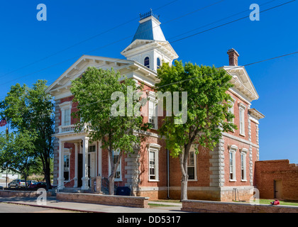 Tombstone Courthouse State Historic Park, Toughnut Street, Tombstone, Arizona, USA Stock Photo