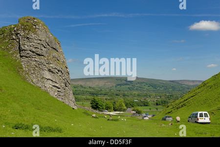 Cars driving down through winnats pass towards Castleton Derbyshire England uk Stock Photo
