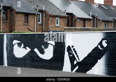 Paramilitary mural on Davys Street, Carrickfergus, Northern Ireland