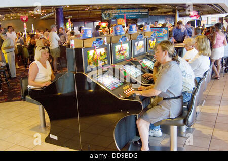 gambling age on carnival cruise