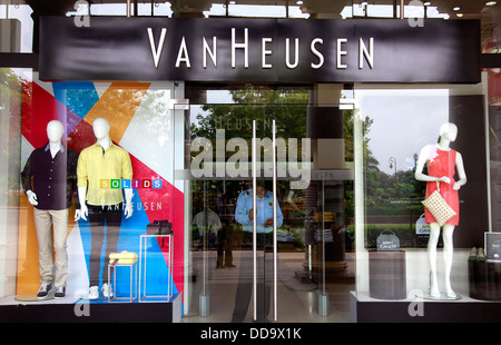 van heusen locations