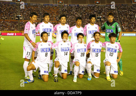 Sagan Tosu team group line-up (Sagan), AUGUST 28, 2013 - Football / Soccer : Sagan Tosu players pose before the 2013 J.League Division 1 match between  FC Tokyo 2-3 Sagan Tosu at National Stadium in Tokyo, Japan.  (Photo by Kenzaburo Matsuoka/AFLO) Stock Photo