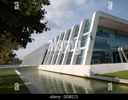 NAPP pharmaceutical group building architect Arthur Erickson at Cambridge Science Park Cambridge England Stock Photo