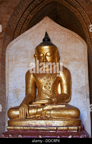 Myanmar (Burma), Mandalay Province, Pagan or Bagan, Patho Ananda temple, Unesco world heritage, Buddha statue