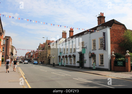 Bishops Table Hotel on West street, Farnham, Surrey, England, UK. Stock Photo