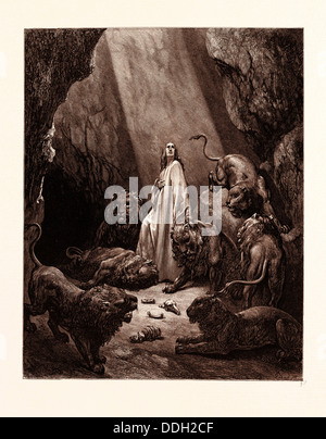 DANIEL IN THE DEN OF LIONS, BY GUSTAVE DORE, 1832 - 1883, French. Engraving for the Bible. 1870, Art, Artist, holy book Stock Photo