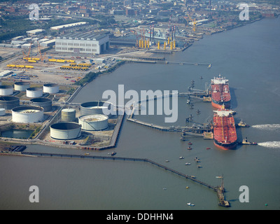 Oil tankers unloading at Birkenhead on the river Mersey, Liverpool, NW England, UK Stock Photo