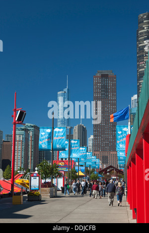 SOUTHERN PROMENADE NAVY PIER CHICAGO ILLINOIS USA Stock Photo