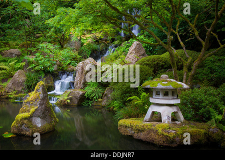 Pagoda and pond in the Japanese Garden, Portland Oregon, USA Stock Photo