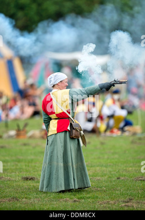 The 'Berkeley Skirmish' medieval reenactments at Berkeley Castle near Gloucester where the 500th anniversary of the battle of Fl Stock Photo