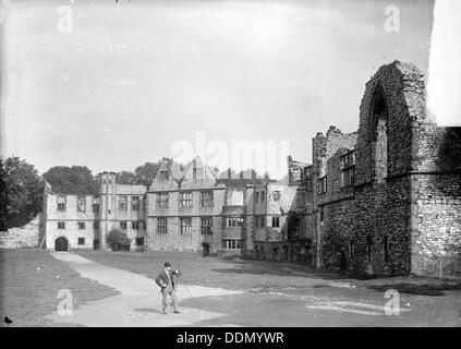 Photographer in front of the ruins of Dudley Castle, Dudley, West Midlands, c1860-c1922. Artist: Henry Taunt Stock Photo