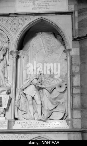 Handel Monument, Westminster Abbey, London, 1945-1980. Creator: Eric de MarÃ©. Stock Photo