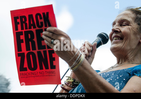 Frances Leader speaking at 'Belt It Out Balcombe' event, Balcombe, West Sussex, for the anti-fracking campaign, 11th August 2013 Stock Photo