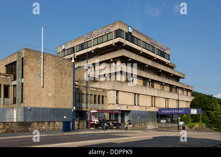 The former headquarters of the Bradford and Bingley Bank plc, in Main Street, Bingley, before demolition in 2015 Stock Photo