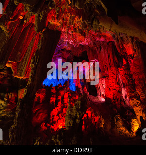 Stalactite formation in the Assembling Dragon Cave, Yangshuo, Guilin, Guangxi Province, China Stock Photo