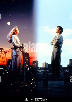 SLEEPLESS IN SEATTLE (1993) POSTER MEG RYAN, TOM HANKS, NORA EPHRON (DIR) SIS 018 MOVIESTORE COLLECTION LTD Stock Photo