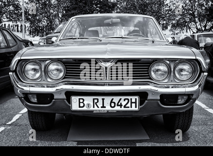 Mazda 929 hi-res stock photography and images - Alamy