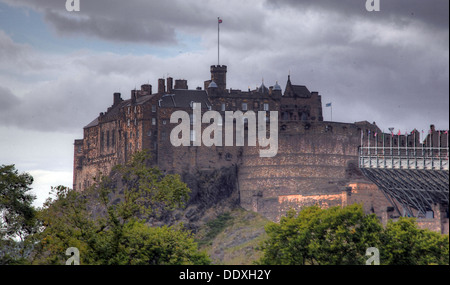 Stormy day at Edinburgh Castle, The Mound, Edinburgh, Scotland, EH1 Stock Photo