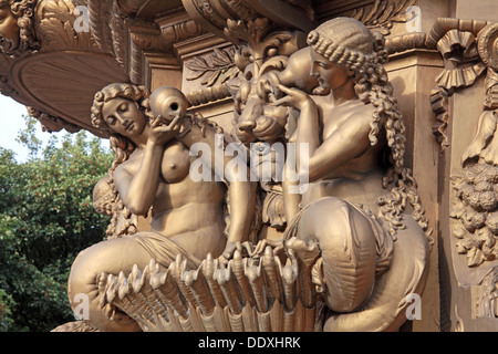 Princes Street Gardens, Gold Ross Fountain, Edinburgh, Scotland, UK, EH2 2HG Stock Photo