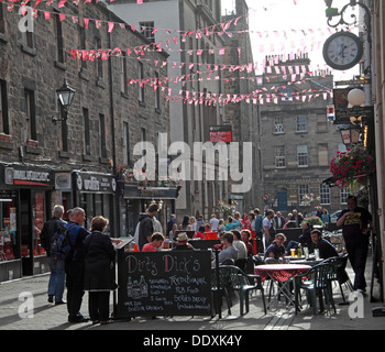 Rose Street,Edinburgh,Scotland,UK a place to drink,eat,party Stock Photo