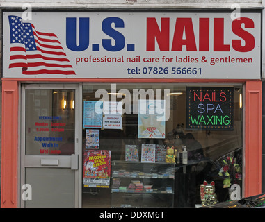 unisex nails shop for men and women in Warrington, Cheshire England UK WA1 Stock Photo
