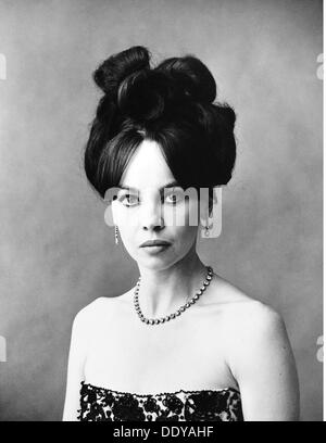 Leslie Caron French Actress Dancer Stock Photo Alamy