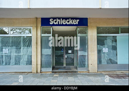Closed Schlecker branch, drug store chain, Munich, Bavaria Stock Photo
