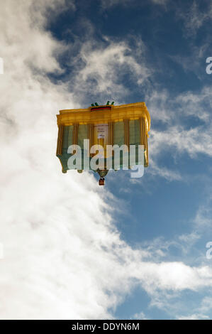 Hot-air balloon shaped like the Brandenburg Gate, 12th Tegernseer Tal Montgolfiade, Bad Wiessee, Bavaria Stock Photo