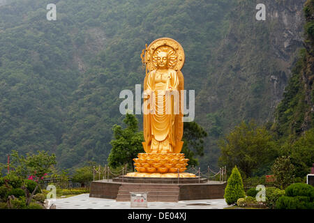 Buddha statue near Tiansian in the Taroko Gorge National Park near Hualien, Taiwan, China, Asia Stock Photo