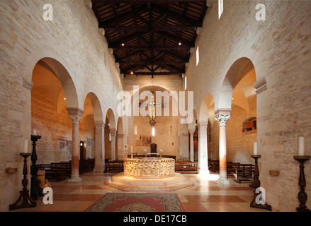 Baptistery of San Giovanni in Fonte, Verona, Veneto, Italy, Europe Stock Photo