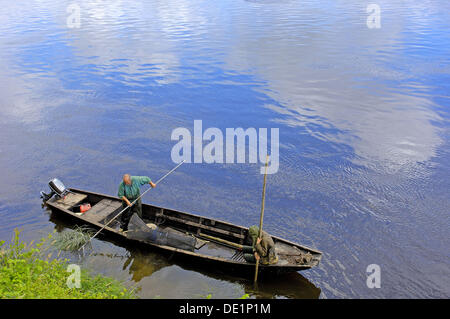 Fishing at the Vienne River, Chinon, Indre-et-Loire, Loire Valley Stock Photo: 60811079 - Alamy