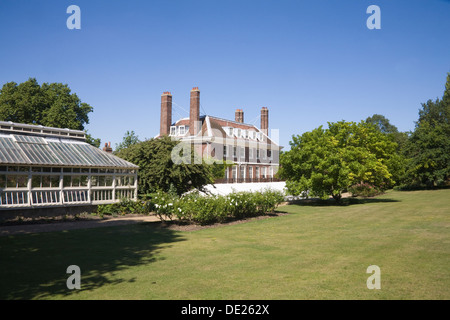 Historic Dockyard Chatham Kent Georgian splendour Commissioner's House Garden built 1704 oldest naval building in Britain Stock Photo