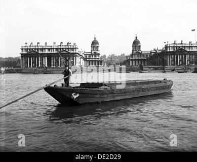 Wooden lighter and topsail barges on the Thames at Greenwich, London, c1905. Artist: Unknown Stock Photo