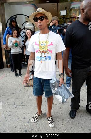 SPOTTED: Pharrell Williams In Vetements x Levi's Denim Waistcoat And Celine  Sunglasses – PAUSE Online
