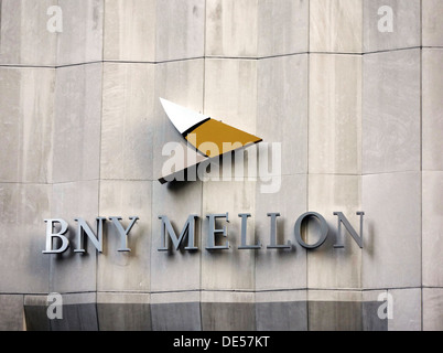 Bank Of Newyork Mellon Stock